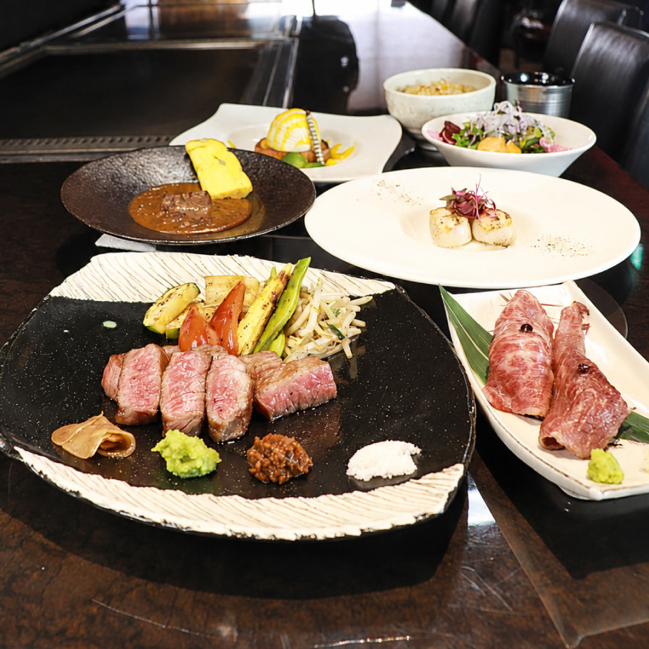 大切な日の食事に＊『神戸牛栄吉・プレミアムコース』　神戸牛寿司、帆立鉄板焼き、プレミアム神戸牛食べ比べなど全9品