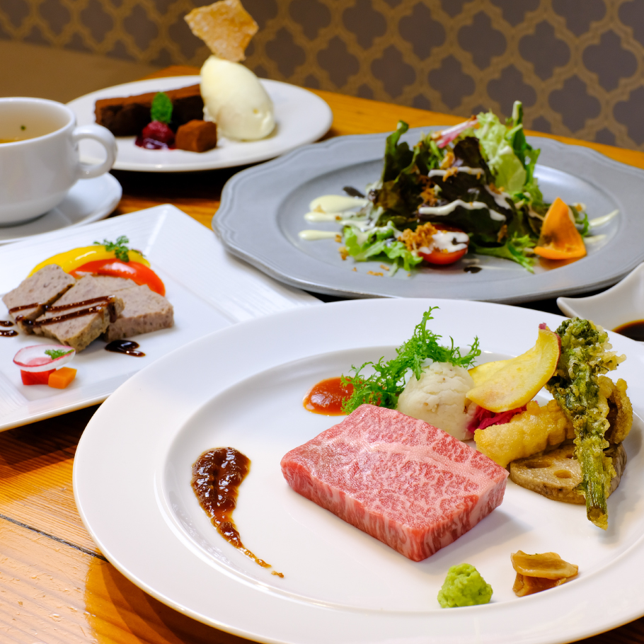 ディナー限定【神戸牛ディナーコース】　前菜・サラダ・スープ・デザートも付いたお得な神戸牛ステーキコース◎