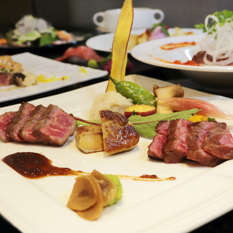 【WEB予約限定】A5ランク神戸牛ステーキ2種とフォアグラが織りなす至高の洋食フルコース　全7品