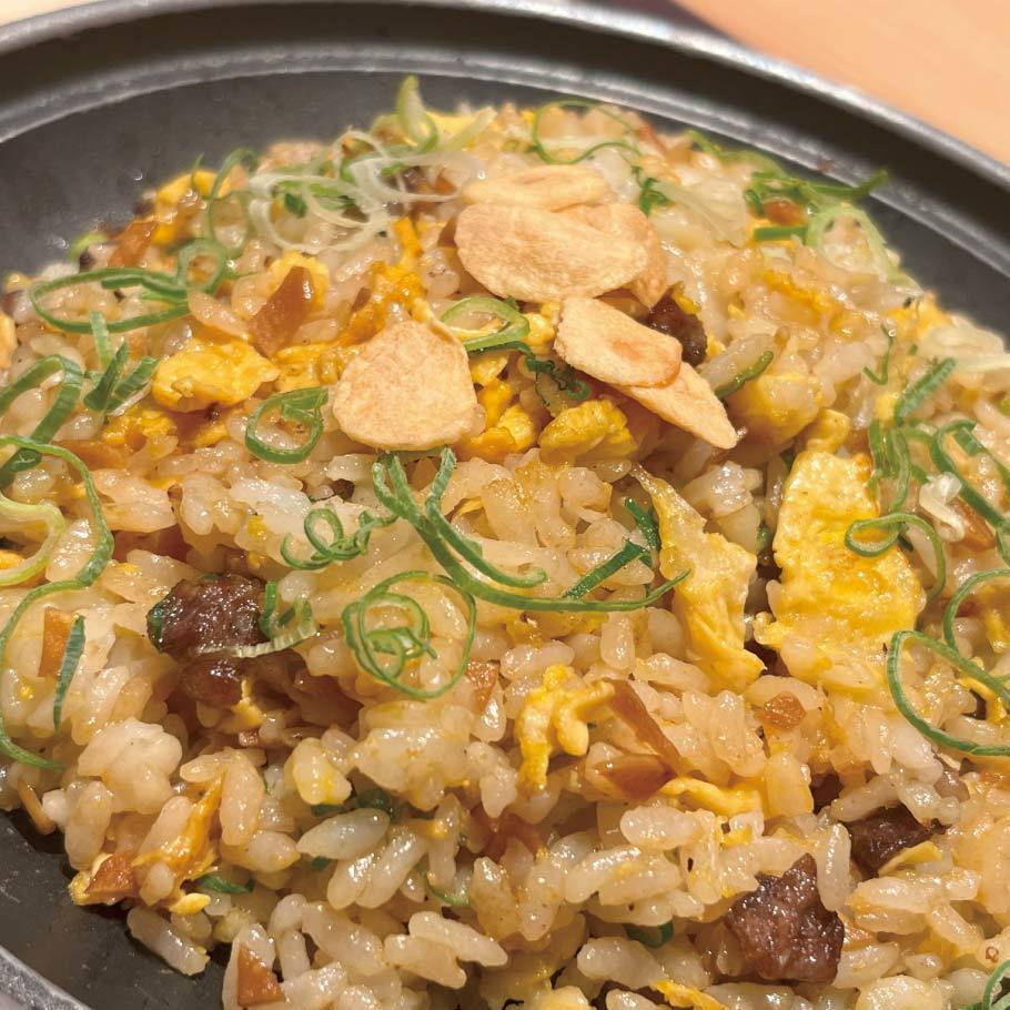 神戸牛ガーリックライスランチ＋デザート付き♪