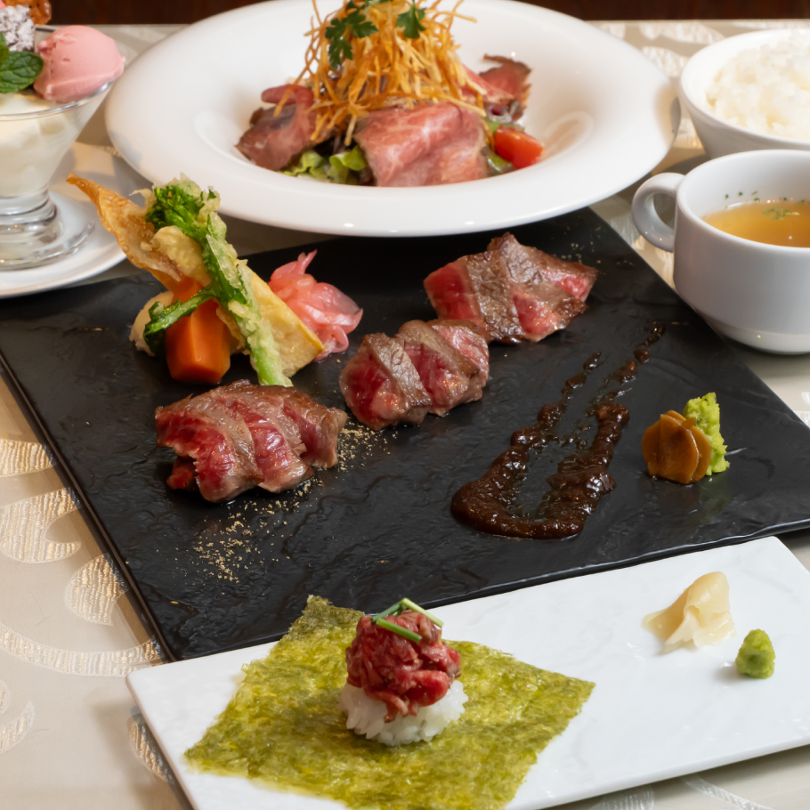 記念日にも◎【神戸牛３種食べ比べコース】贅沢に3種類のステーキを食べ比べ♪肉寿司、デザートなど全8品