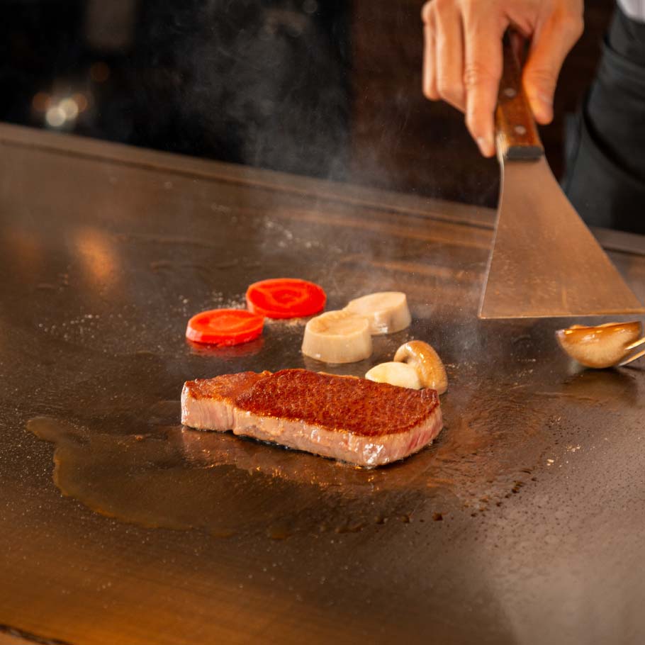ご予約限定！「ランチ限定 神戸牛コース」