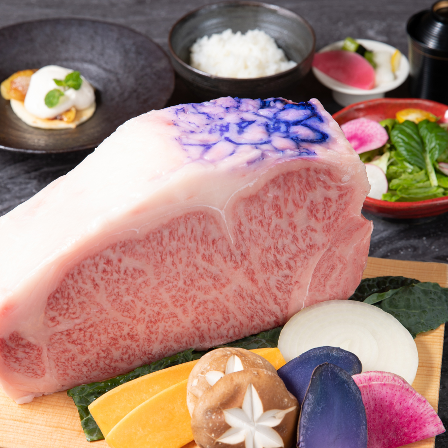 【大阪・難波で楽しむ神戸牛鉄板焼き】神戸牛の神髄～サーロインコース～　全8品